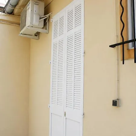 Le Riviera - Centre - Climatise & Gare A 10 Min Appartement *